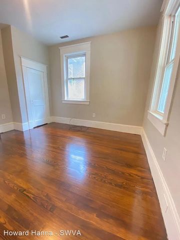 1102 Tazewell AVE, Roanoke, VA 24013