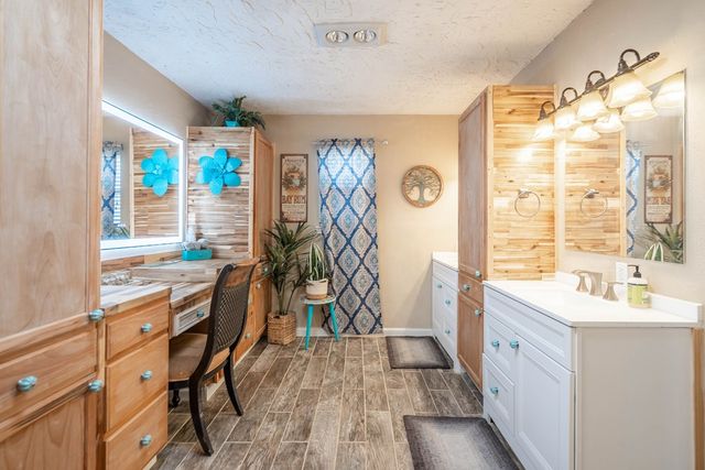 1903 S County Rd 1140, Midland, TX 79706