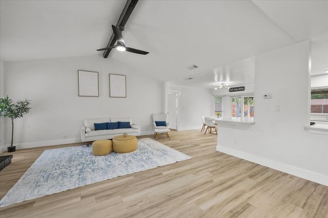 600 E Kearney Street, Mesquite, TX 75149