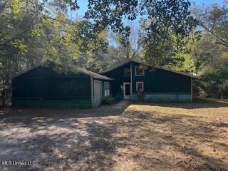 15021 Dobson Road, D'iberville, MS 39540