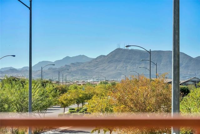 1012 East Sunset Road, Henderson, NV 89011