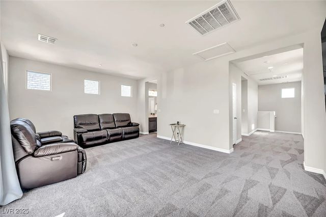 1012 East Sunset Road, Henderson, NV 89011