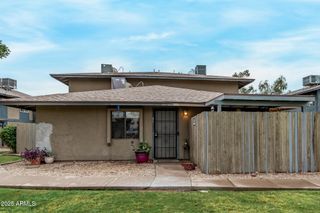 286 W PALOMINO Drive 85, Chandler, AZ 85225