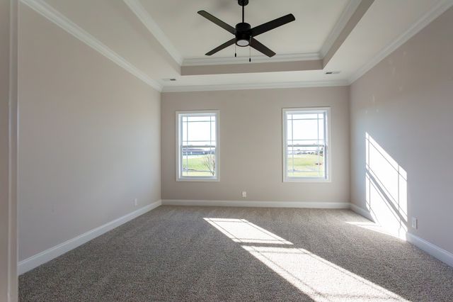 1068 Cherry Blossom Ln, Clarksville, TN 37040
