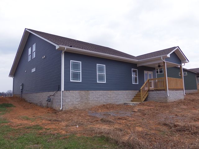 1068 Cherry Blossom Ln, Clarksville, TN 37040