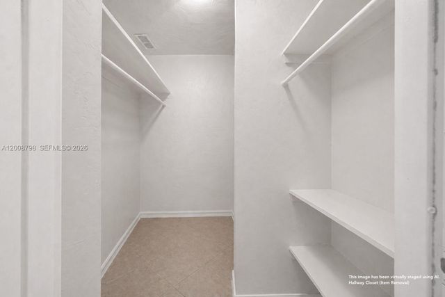 5825 Collins Ave 2E, Miami Beach, FL 33140