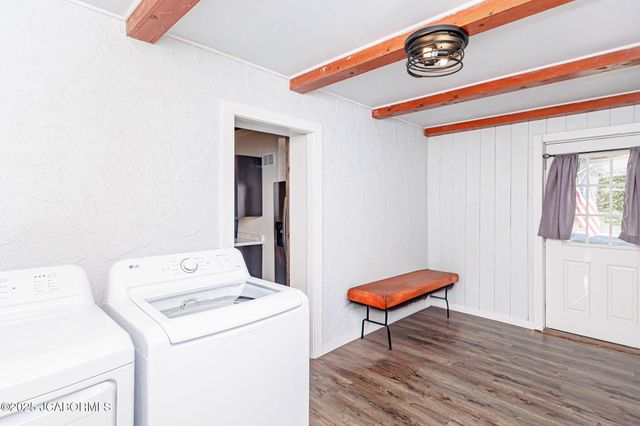 1828 GREEN BERRY ROAD, Jefferson City, MO 65101