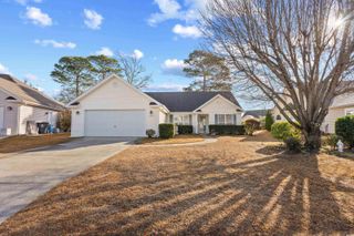 1744 Starbridge Dr., Surfside Beach, SC 29575