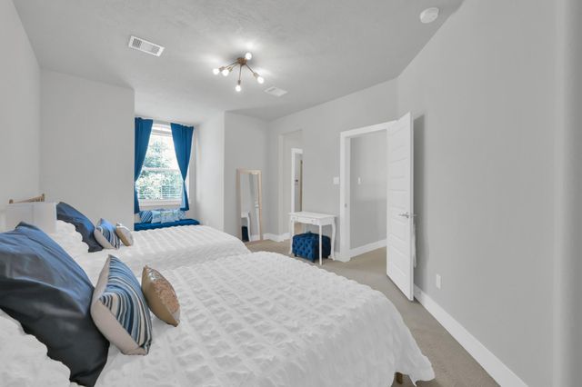 26 Mayapple Blossom Place, Tomball, TX 77375