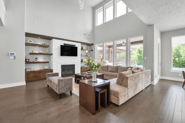 26 Mayapple Blossom Place, Tomball, TX 77375