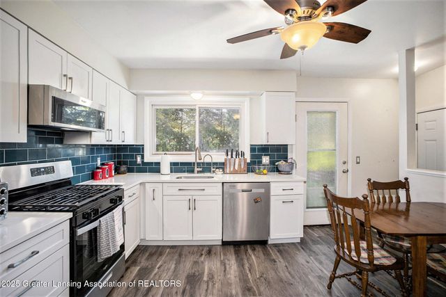 2519 Byrnes Road, Lansing, MI 48906