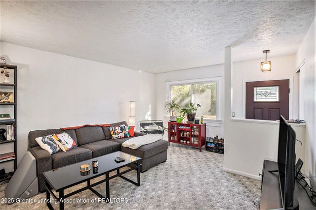 2519 Byrnes Road, Lansing, MI 48906