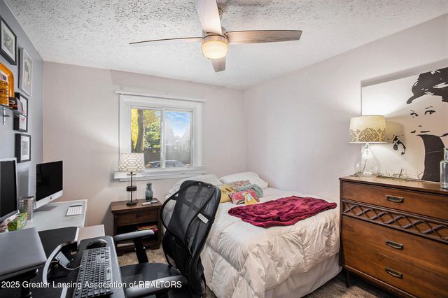 2519 Byrnes Road, Lansing, MI 48906