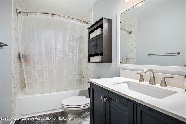 2519 Byrnes Road, Lansing, MI 48906