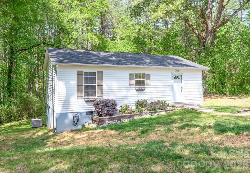 2723 US 70 Highway, Connelly Springs, NC 28612