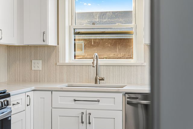 9120 26th Place, Brookfield, IL 60513