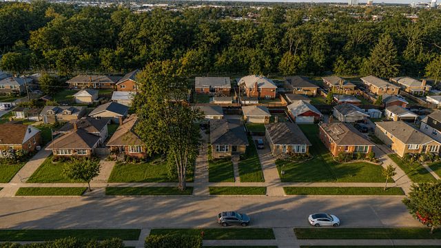 9120 26th Place, Brookfield, IL 60513