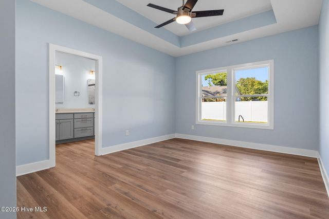 214 NE 38th Street, Oak Island, NC 28465