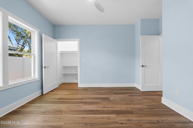 214 NE 38th Street, Oak Island, NC 28465