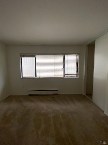 233 Marin Valley Dr, Novato, CA 94949