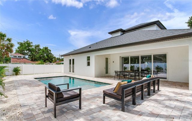 2814 54TH STREET S, Gulfport, FL 33707
