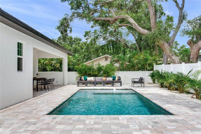 2814 54TH STREET S, Gulfport, FL 33707