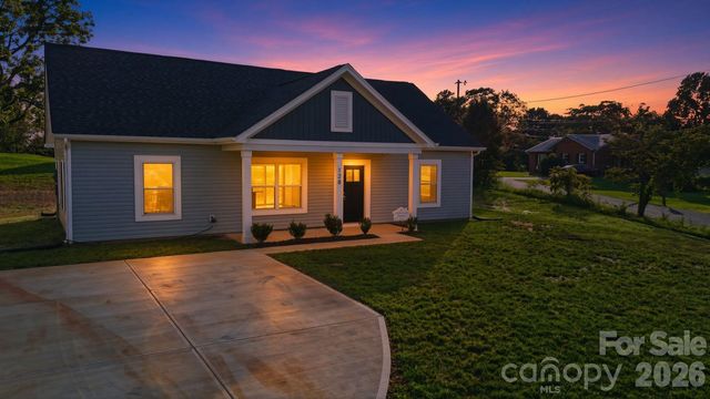 128 N Main Street, Granite Falls, NC 28630