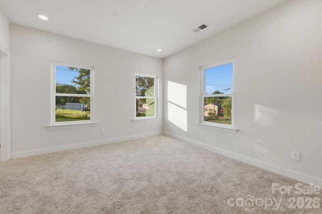 128 N Main Street, Granite Falls, NC 28630