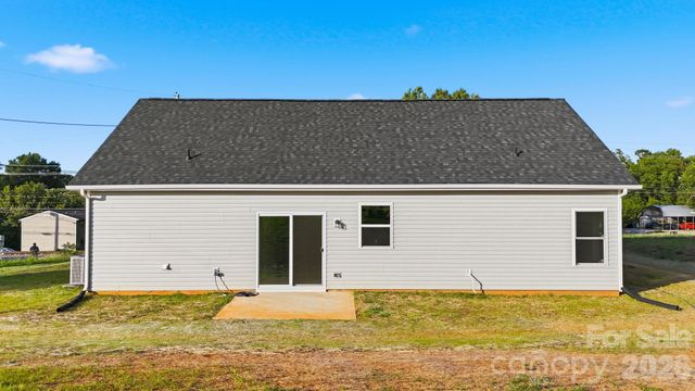 128 N Main Street, Granite Falls, NC 28630