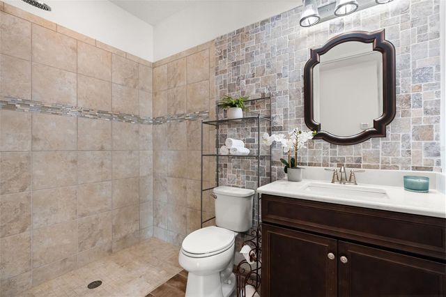 7616 LILY COURT, Groveland, FL 34736