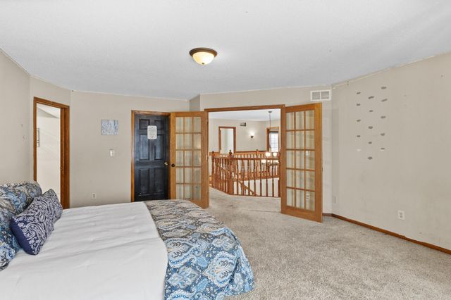 9882 Upper 173rd Court W, Lakeville, MN 55044