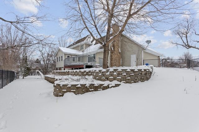 9882 Upper 173rd Court W, Lakeville, MN 55044