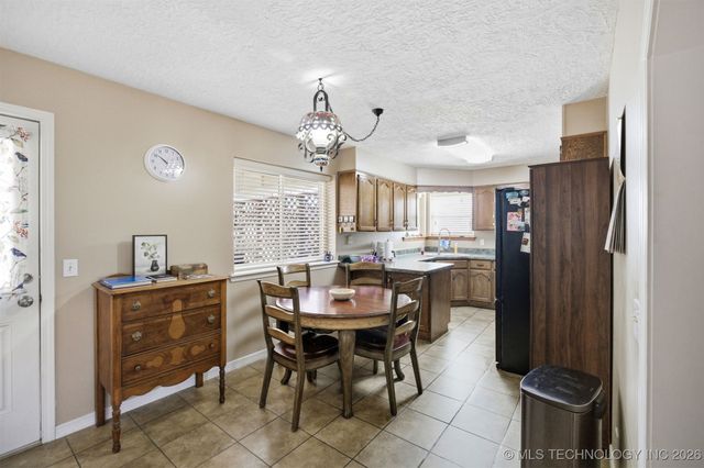 8329 N 118th East Avenue, Owasso, OK 74055