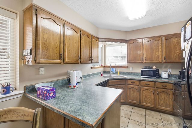 8329 N 118th East Avenue, Owasso, OK 74055