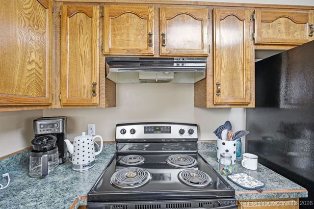 8329 N 118th East Avenue, Owasso, OK 74055