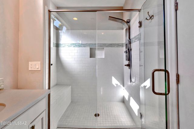 61162 E Arbor Basin Road, Oracle, AZ 85623