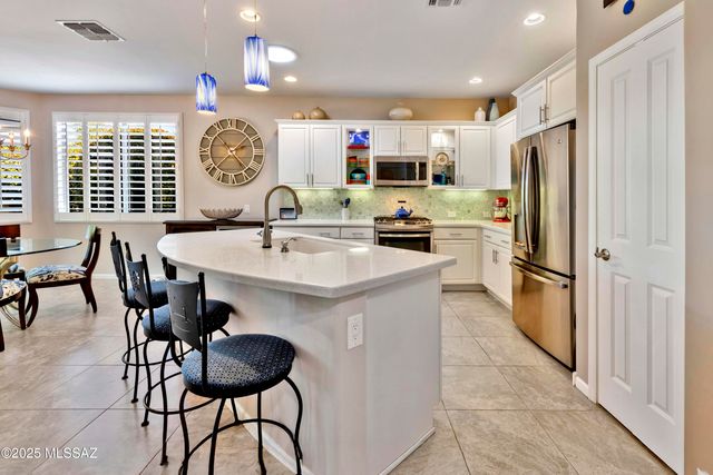 61162 E Arbor Basin Road, Oracle, AZ 85623