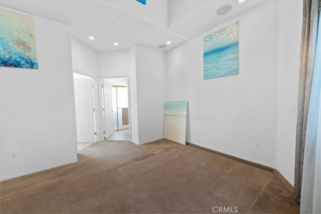 38512 North Shore Drive, Fawnskin, CA 92333