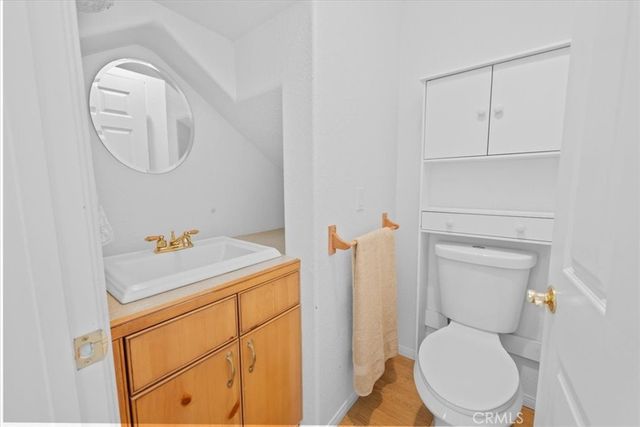 38512 North Shore Drive, Fawnskin, CA 92333