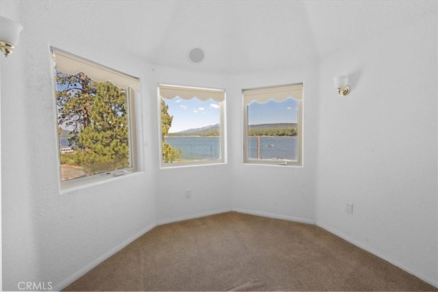 38512 North Shore Drive, Fawnskin, CA 92333