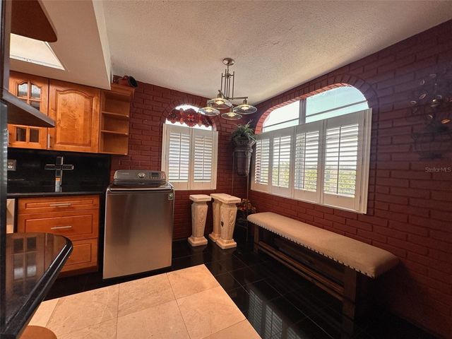 2699 SEVILLE BOULEVARD 701, Clearwater, FL 33764