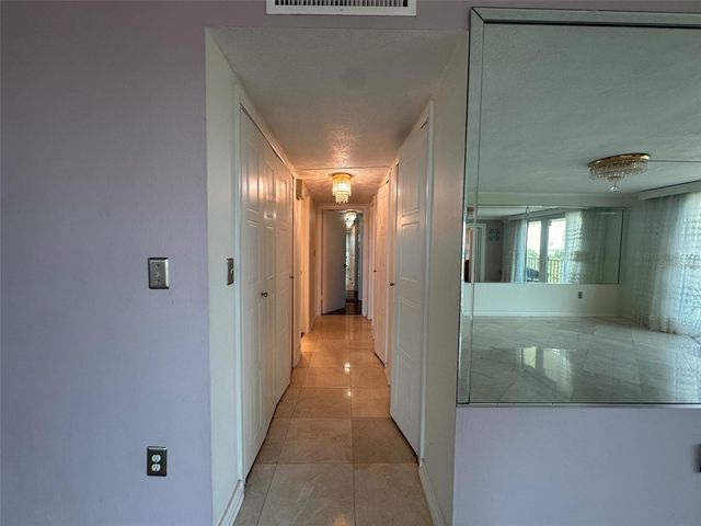 2699 SEVILLE BOULEVARD 701, Clearwater, FL 33764