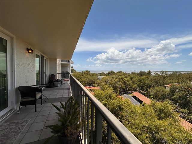 2699 SEVILLE BOULEVARD 701, Clearwater, FL 33764