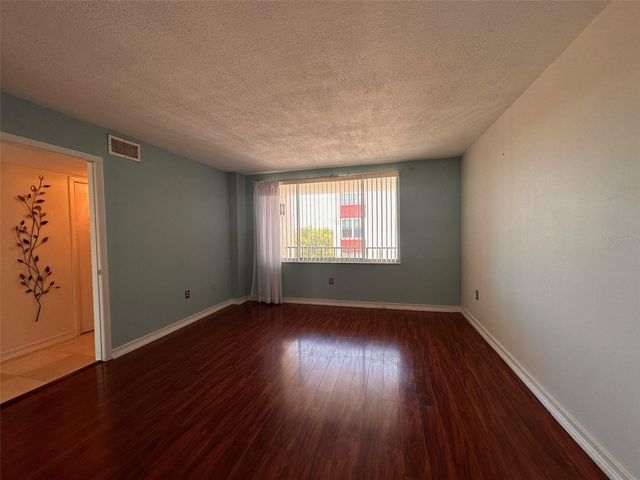 2699 SEVILLE BOULEVARD 701, Clearwater, FL 33764