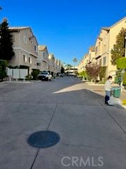 9301 Shirley Avenue 70, Northridge (los Angeles), CA 91324