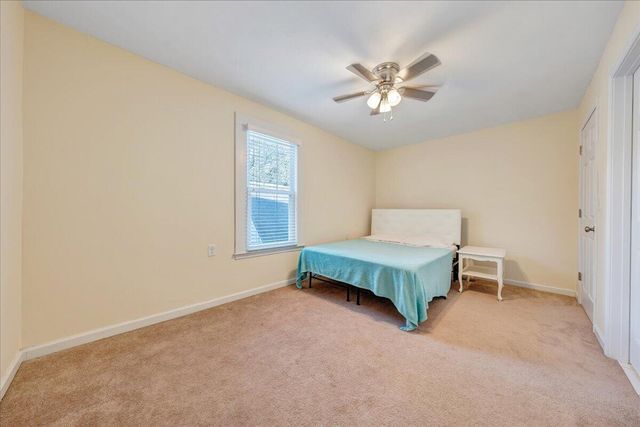 1819 Maiden LN, Roanoke, VA 24015