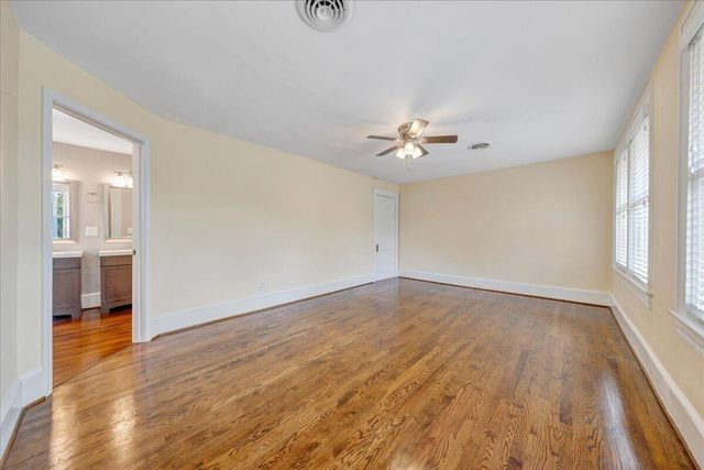 1819 Maiden LN, Roanoke, VA 24015