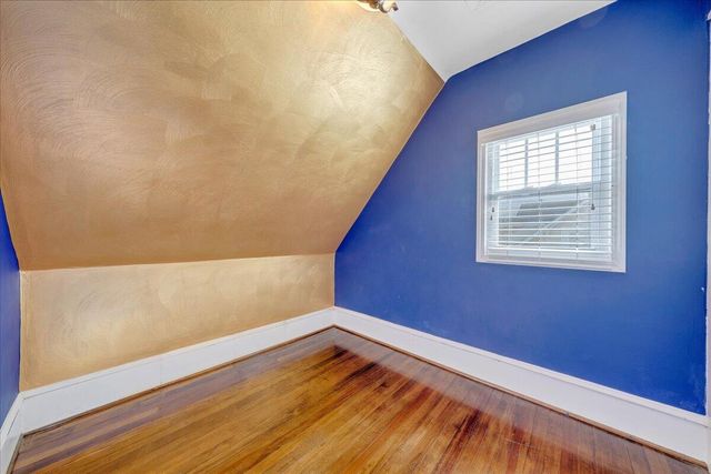 1819 Maiden LN, Roanoke, VA 24015