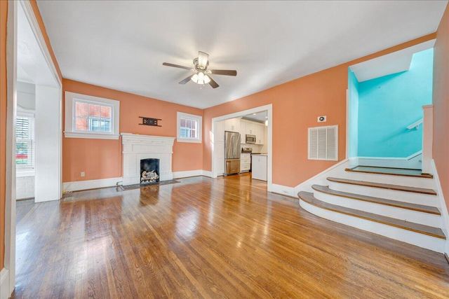 1819 Maiden LN, Roanoke, VA 24015
