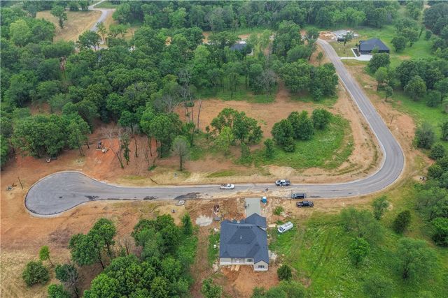 13025 Wallys Way, Siloam Springs, AR 72734